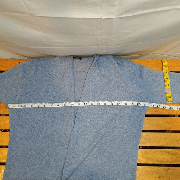 Beryll 100% Cashmere Light Blue Cardigan Sweater Size OS USA Made - Picture 8 of 9